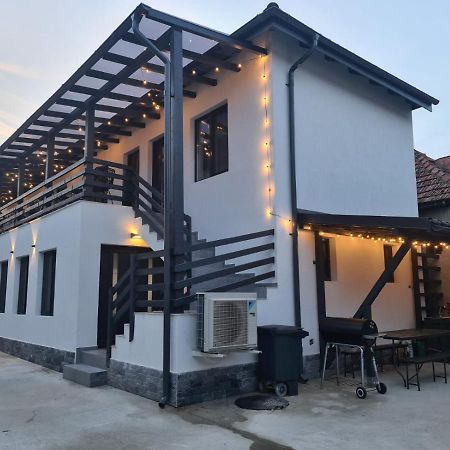 Urbanist Guest House Calimanesti Luaran gambar