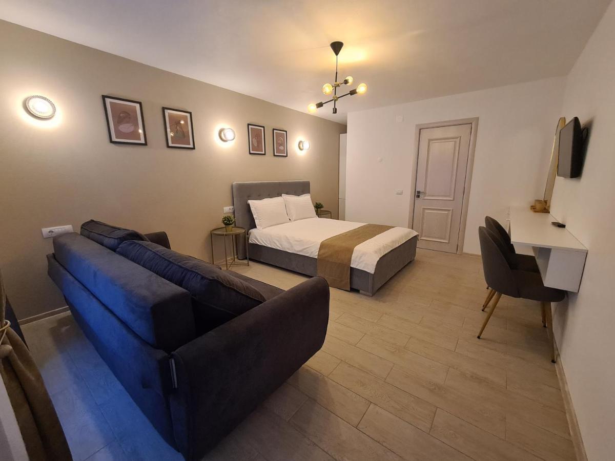 Urbanist Guest House Calimanesti Luaran gambar