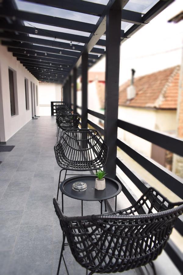 Urbanist Guest House Calimanesti Luaran gambar